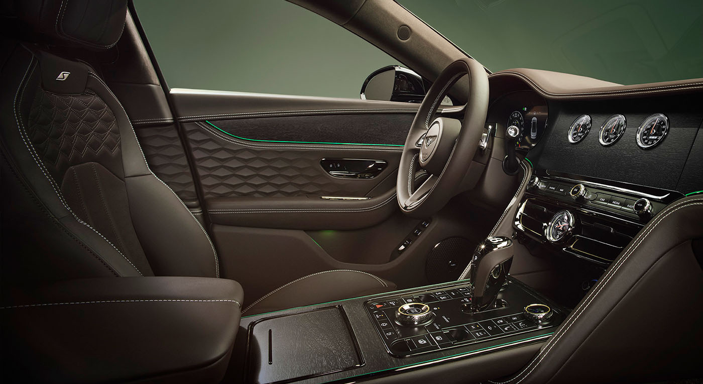 Luxury Bentley Spur car Interior